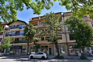 The building in which Az apartmant is located