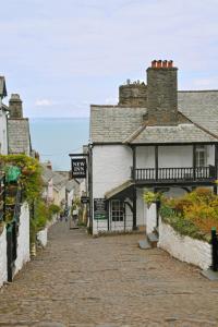 an old cobblestone street in a small town at Ellerton B&B in Bideford