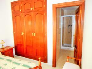 Ein Bett oder Betten in einem Zimmer der Unterkunft Martin House & Granada