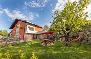 Zahrada ubytování Hotel Garni Sohler