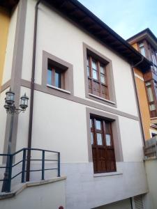 Budova, kde se apartmán nachází + 46 fotografií