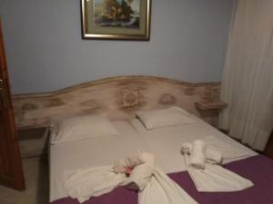 Gallery image of Amversa's Rooms in Skala Marion