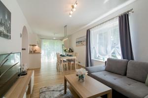 Et opholdsområde på Praia Apartments - 200m do Plaży Orłowo - Apartament Laguna