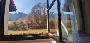Nespecifikovaný výhled na hory nebo výhled na hory při pohledu z bed and breakfast