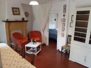 A seating area at B&B I Canonici
