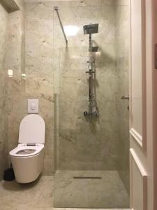 Koupelna v ubytování Hotel Dardani