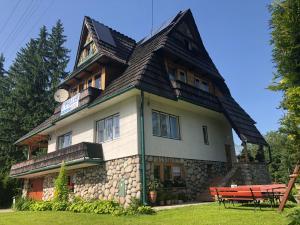 Budova, v ktorej sa apartmán nachádza