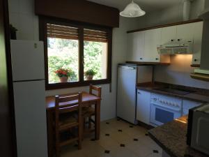 Kuchyň nebo kuchyňský kout v ubytování Arnielles