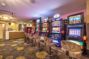 Et kasino på hotellet eller i nærheden