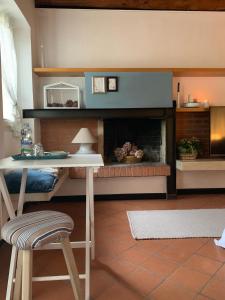 مطبخ أو مطبخ صغير في A casa di Hugo