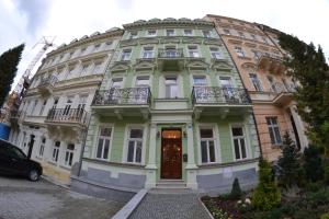 Budova, v ktorej sa apartmán nachádza