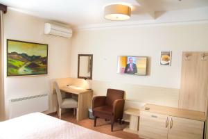 Katil atau katil-katil dalam bilik di Philia Hotel