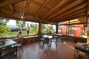 Restoran atau tempat lain untuk makan di Parco dei Limoni