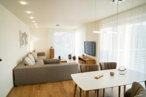 Posedenie v ubytovaní Luxury Villa