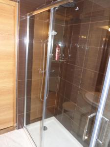 Ванная комната в Casa Cástor O Valadouro Galicia +38 фотографий