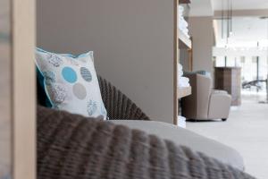 Letto o letti in una camera di Josl Mountain Lounging Hotel - Adults only!