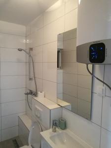 Koupelna v ubytování Apartments KUS Ugljan