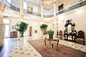 Vestíbul o recepció de Menger Hotel