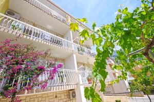 Balkón alebo terasa v ubytovaní Makarska sea view rooms