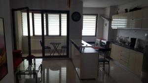 Photo de la galerie de l'établissement Apartament Lenus'k, à Bucarest