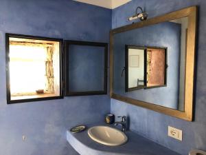 Koupelna v ubytování Dammuso Gaetani