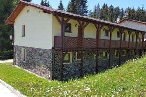 The building in which Az apartmant is located