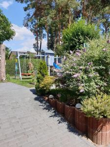 Garden sa labas ng Fe-Wo/Haus Maui bei Berlin m Garten Schulzendorf bei Schönefeld