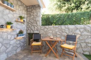 Vonkajšia záhrada v ubytovaní Studio apartment Lucija
