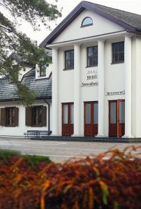 Budynek, w którym mieści się hotel