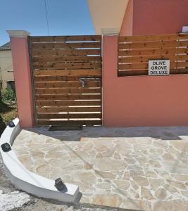 Fotografie z fotogalerie ubytování Olive Grove Deluxe apartment v destinaci Agnítsini