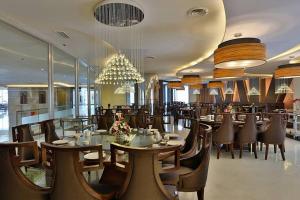 Restaurace v ubytování Greenleaf Hotel Gensan