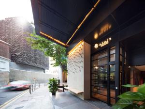 Bangunan di mana terletaknya hotel