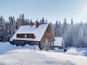 Hotel Perla Jizery að vetri til