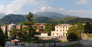 Imagen de la galería de Appartamenti Vacanza Tra Venezia e le Dolomiti, en Vittorio Veneto