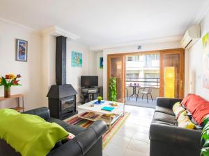 A seating area at Apartment Mariners 2 by Interhome