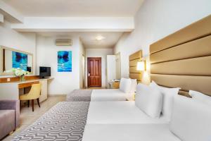 Foto dalla galleria di Poseidon Palace a Leptokarya Altre 35 foto