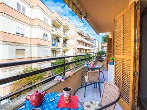 A balcony or terrace at Apartment Mariners 2 by Interhome