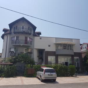 Foto dalla galleria di Pensiunea Beny a Târgu Jiu