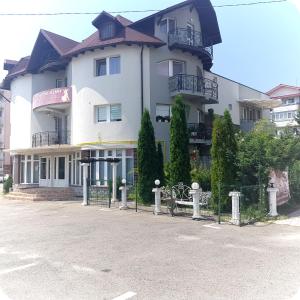 Foto dalla galleria di Pensiunea Beny a Târgu Jiu