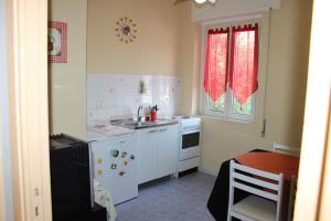 A kitchen or kitchenette at B&B RoGe