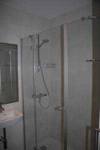 Koupelna v ubytování Hostal Tres Campanas