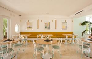 Posezení v ubytování Hostal Las Cumbres