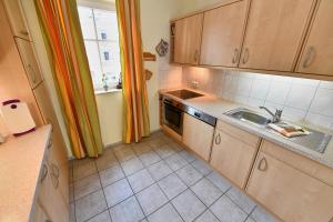 Küche/Küchenzeile in der Unterkunft Seepark Sellin - Apt. 404
