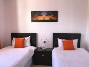 Postel nebo postele na pokoji v ubytování Penthouse Charming Nueva Alcaidesa