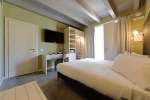 Gallery image of La Boheme Chambres in Lazise