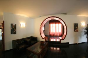 Posezení v ubytování Savoy Hotel