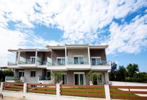 Φωτογραφία από το άλμπουμ του The PAPOUTSAKIS apartments στη Νικήτη