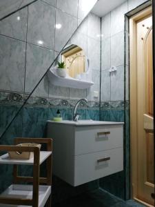 Phòng tắm tại Apartamenty Folk Dream Harenda Zakopane