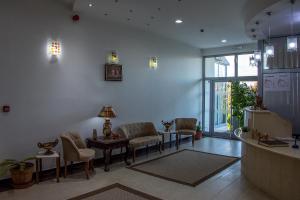 Hotel Nar Gevgelija的休息区