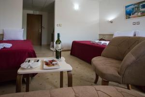 Hotel Nar Gevgelija的休息区